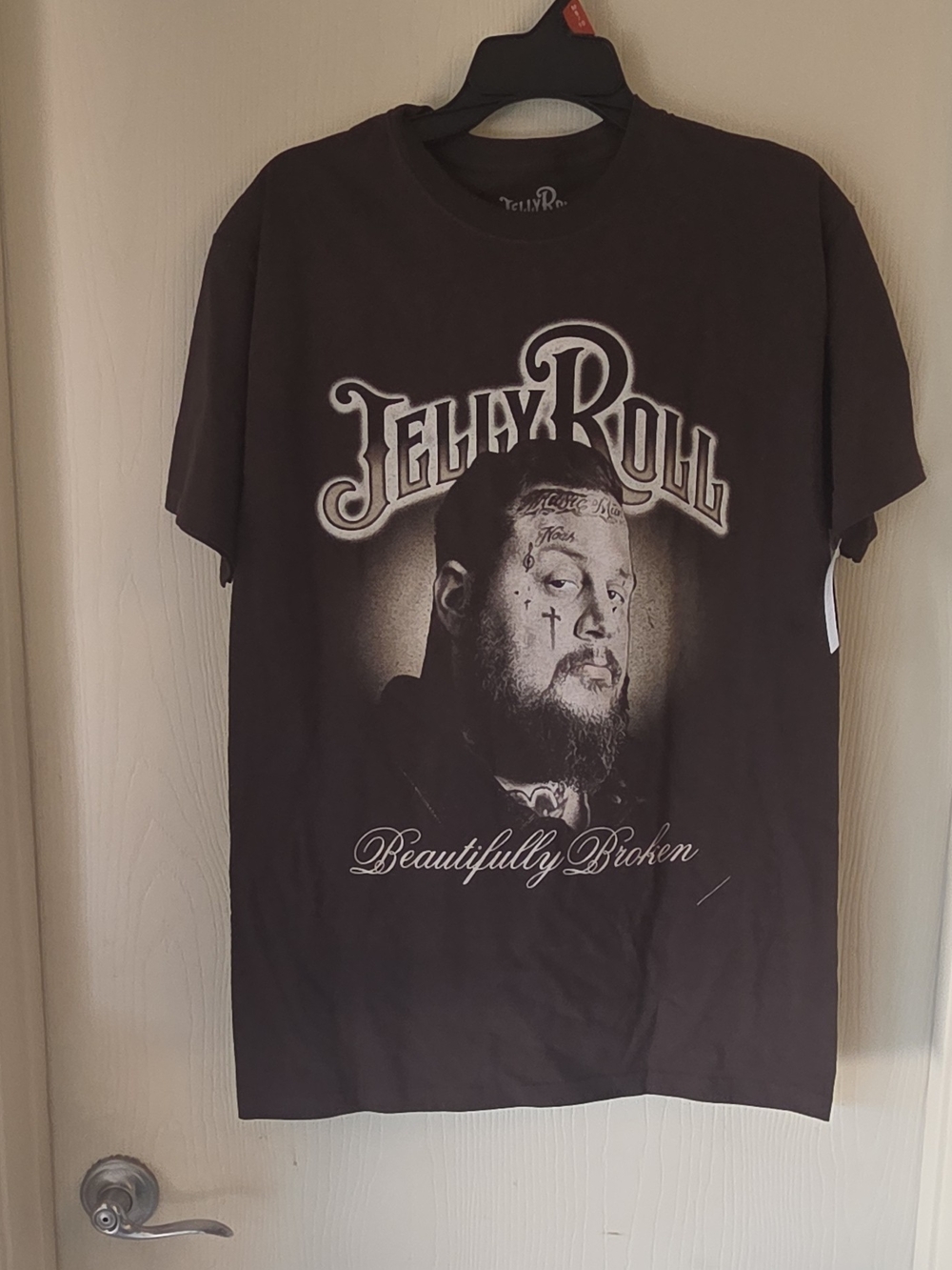 Jelly Roll Graphic Short Sleeve Tee in Brown- 'Beautifully Broken' Portrait